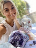 Psychic Lourdes love specialist