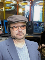 Realistic Tarot Readings, With many accurate senses. Love,Career,energies,Pets,