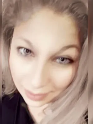 Paranormal and Tarot Card Specialist