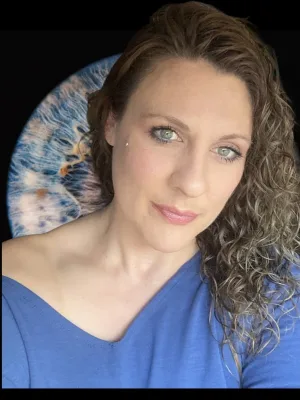 Tarot and oracle card reader