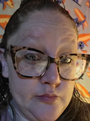 Tarot Reader Who Sees What Others Miss