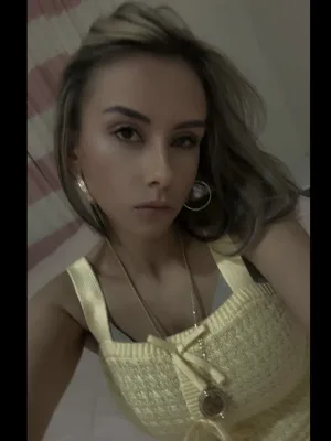 Third generational clairvoyant psychic reader advisor and life coach