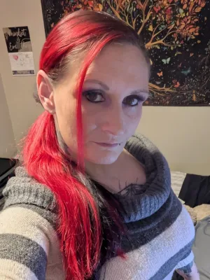 Professional intuitive specializing in love  crossroads and relationship clarity Deep focused straightforward readings