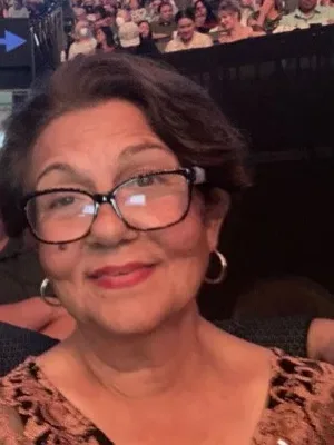 30 years of reading the tarot cards  and giving true and everlasting answers to all your desires