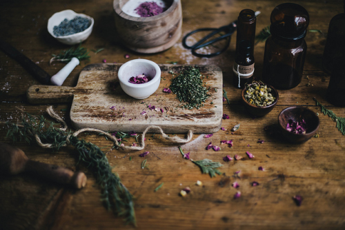 Oils, Herbs, and Incense to Enhance Psychic Abilities