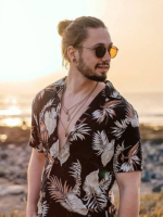 Bringing clarity truth and emotional healing through intuitive connection and spiritual guidance