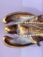 Naturally gifted psychic with the ability to work with anyone or any pet get accurate answers and spiritual advice