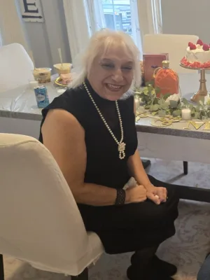 The Amazing Psychic Shirley