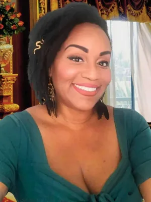 Narcissist and Toxic Relationship Specialist